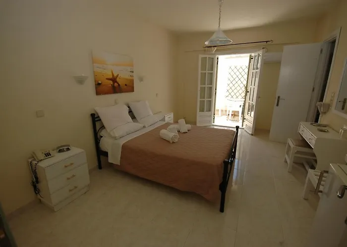 Ocean View 4* Naxos City